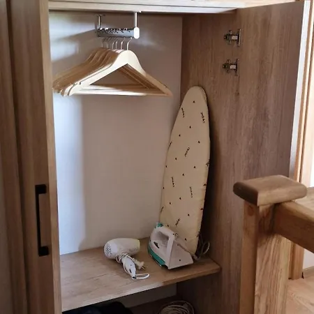 Appartement Jahor 18 *