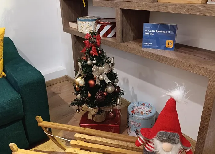 Jahor 18 亚霍里纳