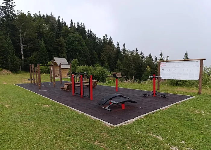 公寓 Jahor 18 亚霍里纳